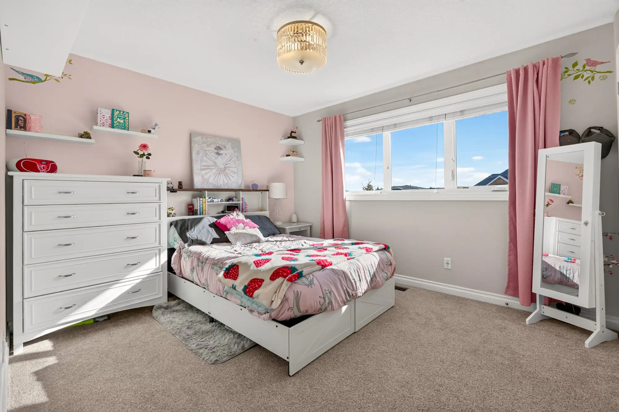 Upstairs bedroom
